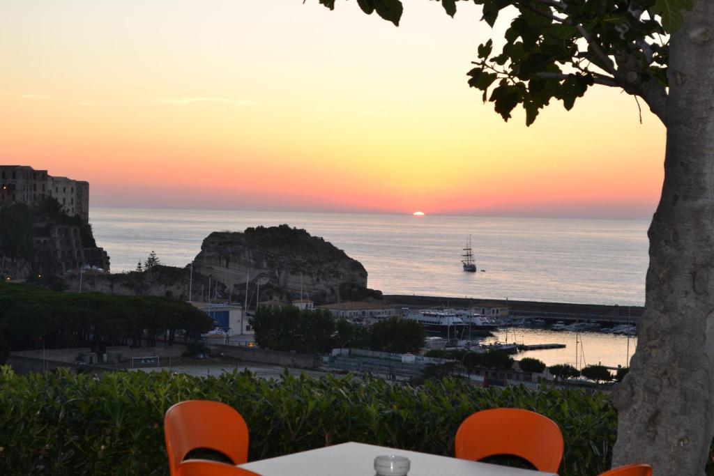 Residence New Paradise Tropea Exterior photo
